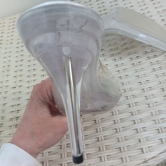 Clear Heels by Fashion Bug Y2K - Picture 5 of 11